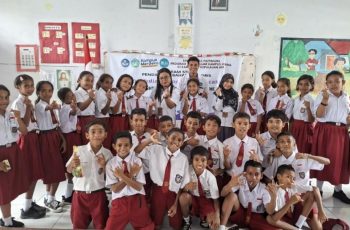 KEGIATAN PkM SD Kristen Dobo